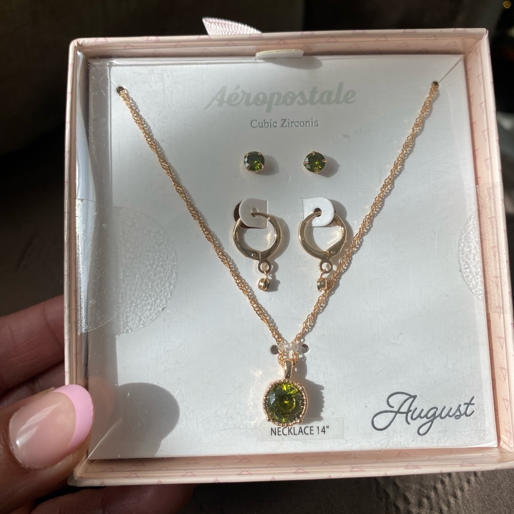 Aeropostale | Gold Necklace & Earrings Set with Green Accents | NIB